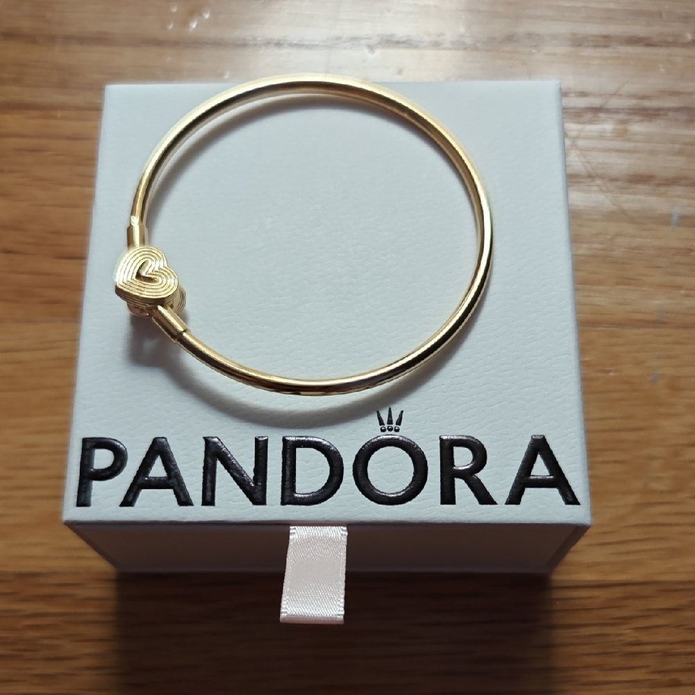 Pandora Gold Heart Charm Bracelet